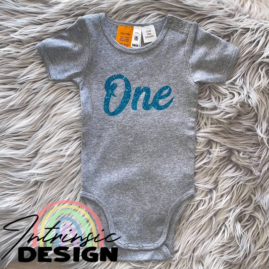 12-18mth Grey onesie - Blue One